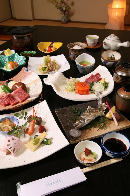 Ryokan Wakaba Minamioguni Buitenkant foto