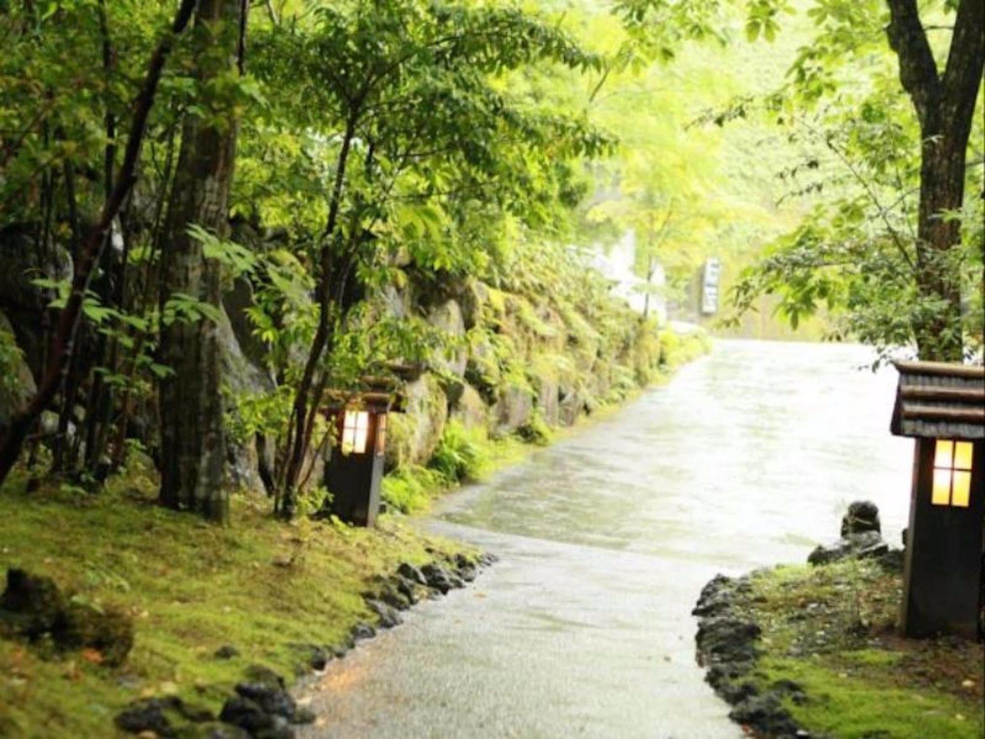 Ryokan Wakaba Minamioguni Buitenkant foto