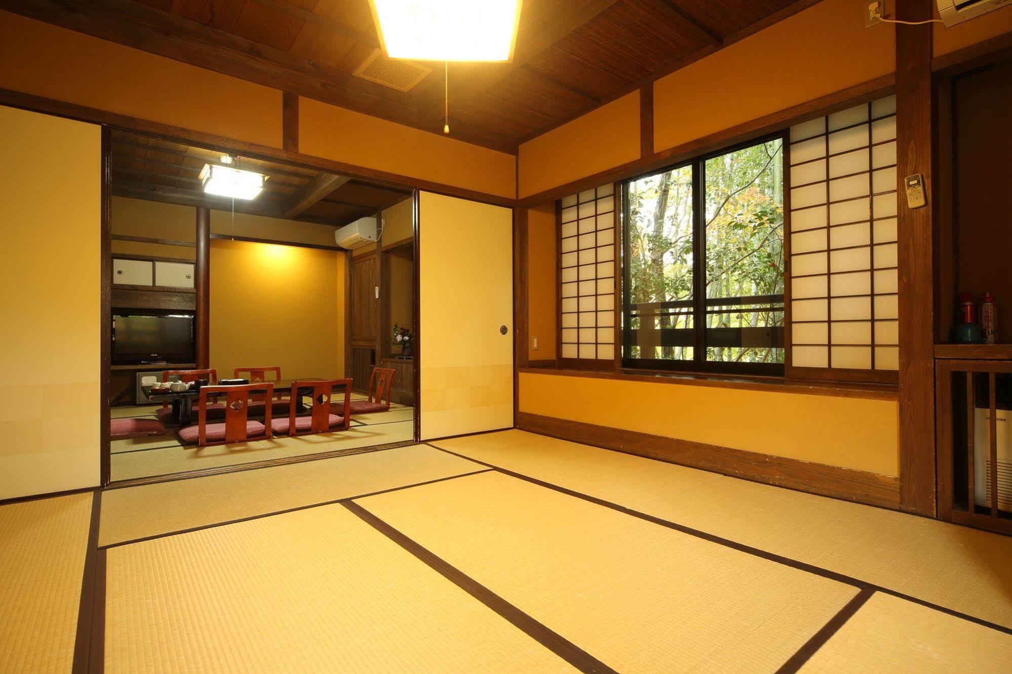 Ryokan Wakaba Minamioguni Buitenkant foto