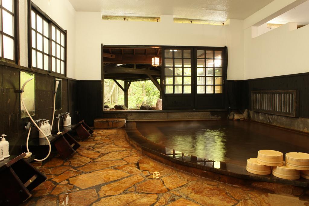 Ryokan Wakaba Minamioguni Buitenkant foto