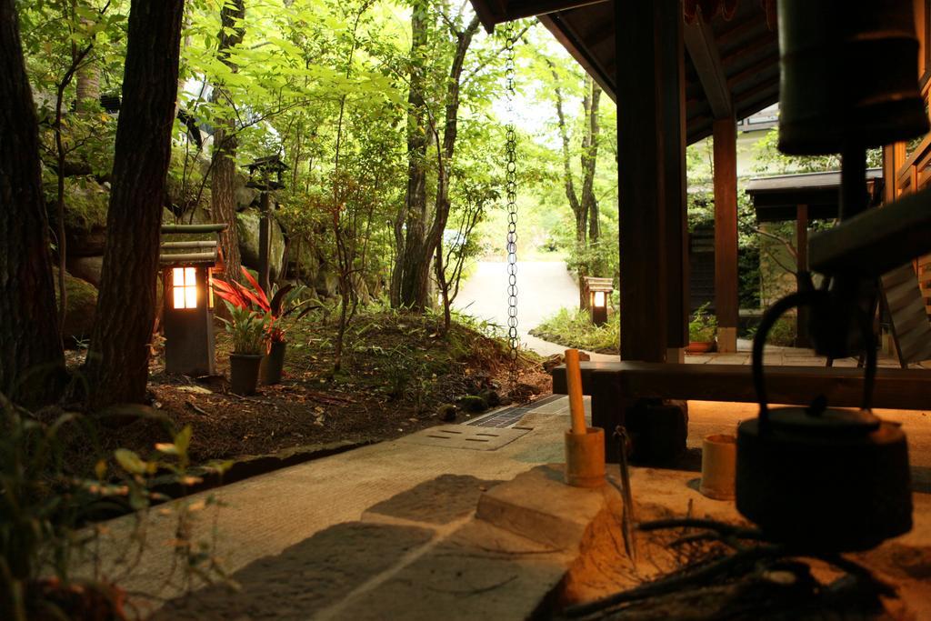 Ryokan Wakaba Minamioguni Buitenkant foto